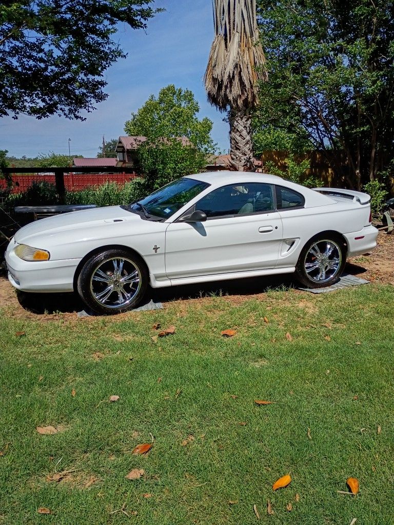 1997 Ford Mustang