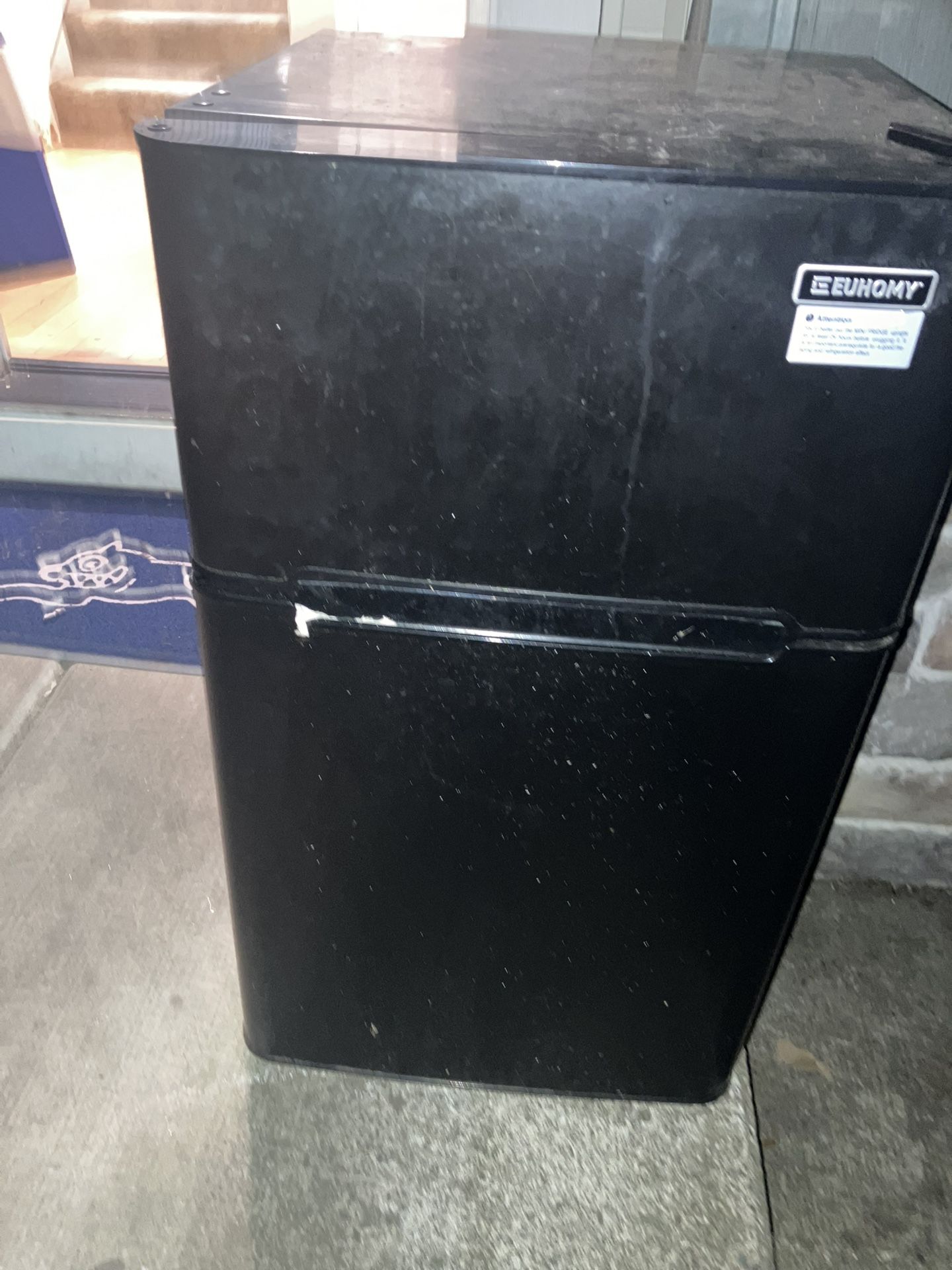 Mini Fridge