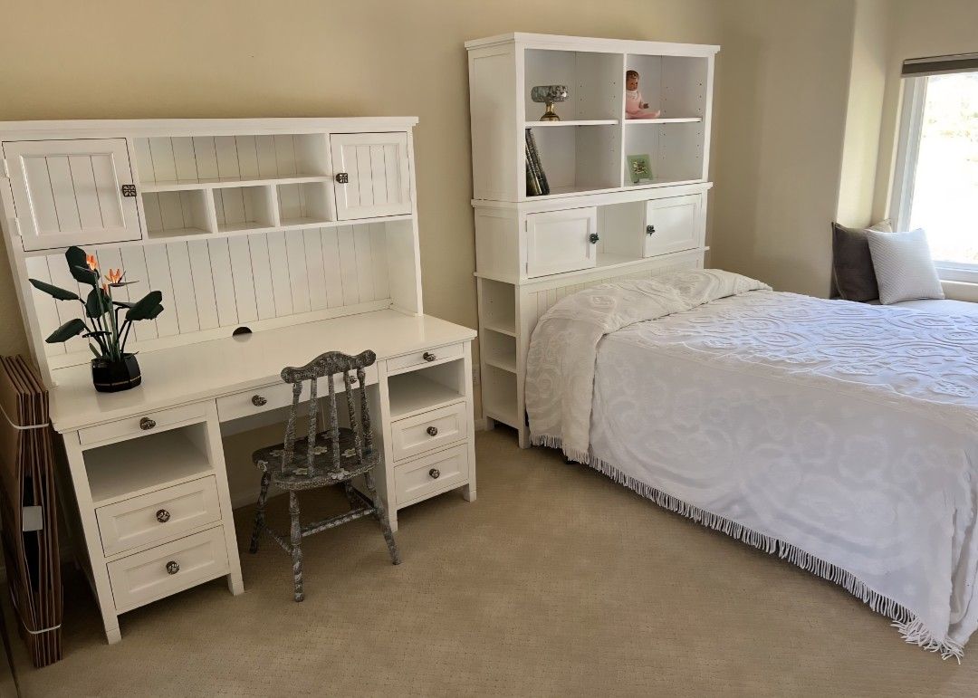 Custom Double Size Bedroom Set