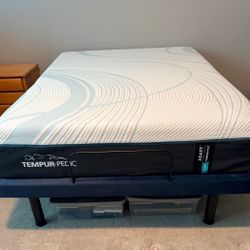 “NEW” Full Size Tempur-Pedic Mattress w/ Adjustable Base