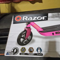 Razor Motor Scooter 