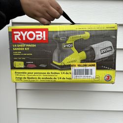 RYOBI finish Sander Kit