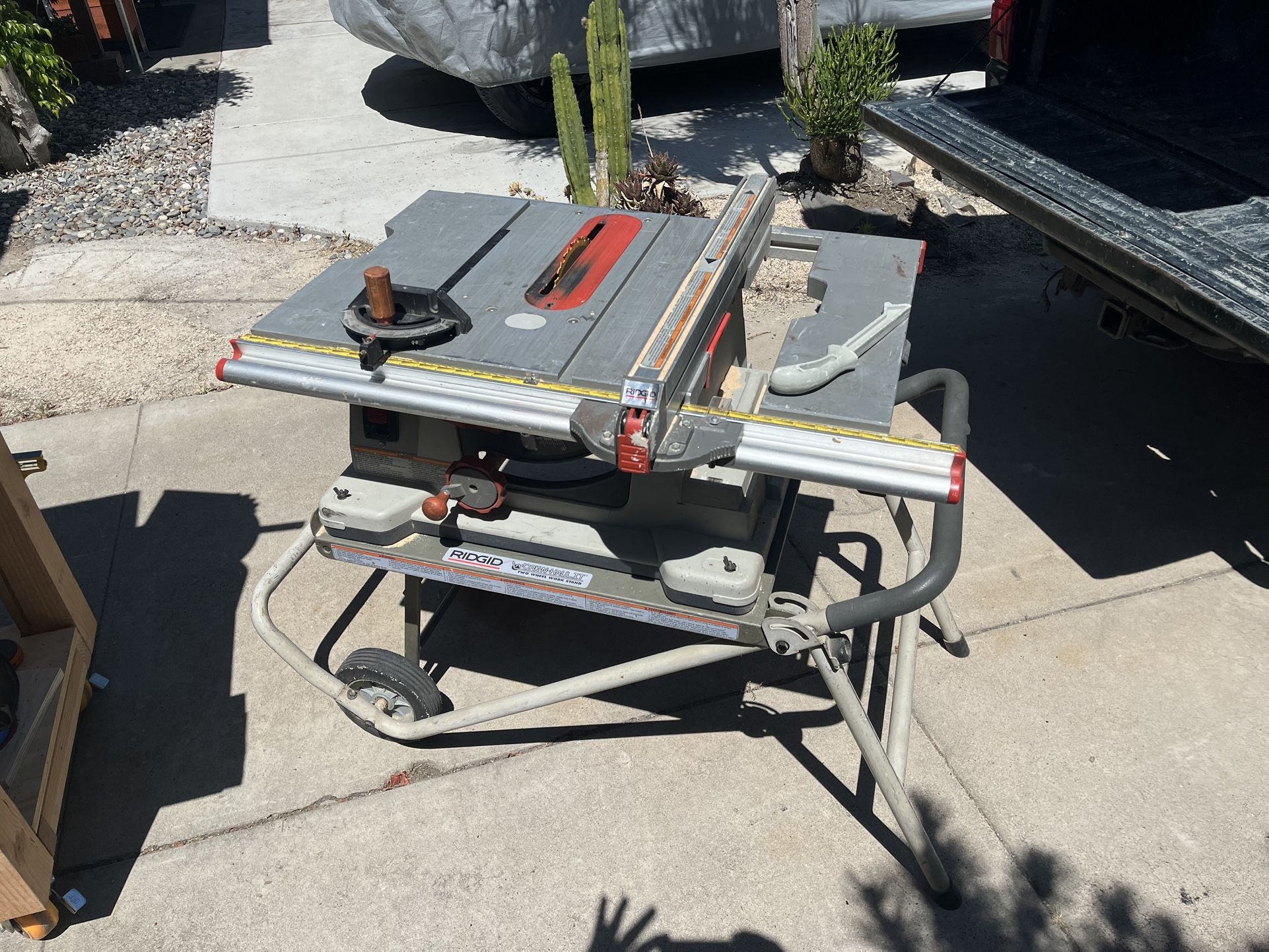 Ridgid Jobsite 10” Table Saw