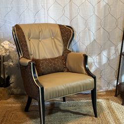 Wingback Accent chair 