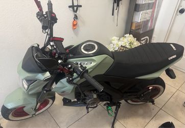 2023 Kawasaki z125 pro