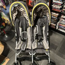 Jeep Twin Umbrella Stroller 