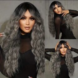 Grey /Curly / Synthetic Hair Wig