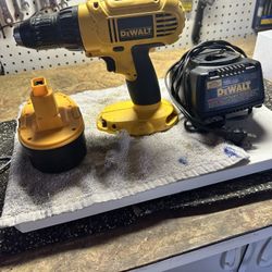 DeWalt 18V Drill And charger
