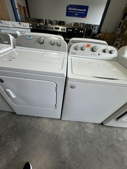 LIKE NEW Washer And Dryer 