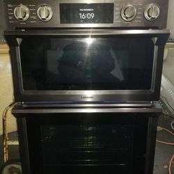 Samsung 30 Inch Wall oven Microwave Combo Duo Flex