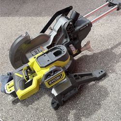 RYOBI 18V ONE+ 7-1/4 in. Compound Miter Saw.