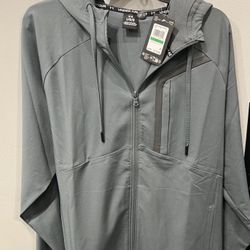 UNDER ARMOUR JACKET