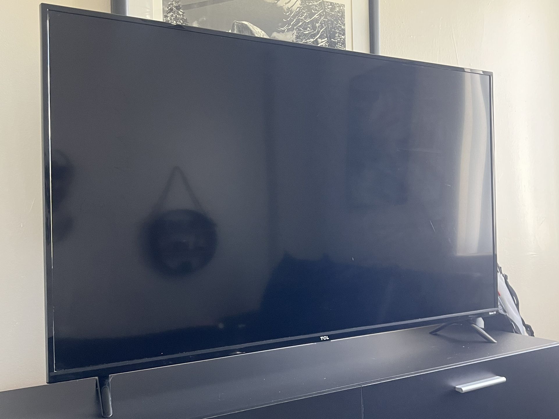 TCL 55 inch 4K Smart LED Roku TV