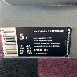 Air Jordan 11 Retro 