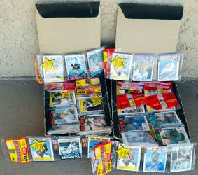 40x 1985 Topps Baseball Unopened Rack Packs – 2 Original Display Boxes