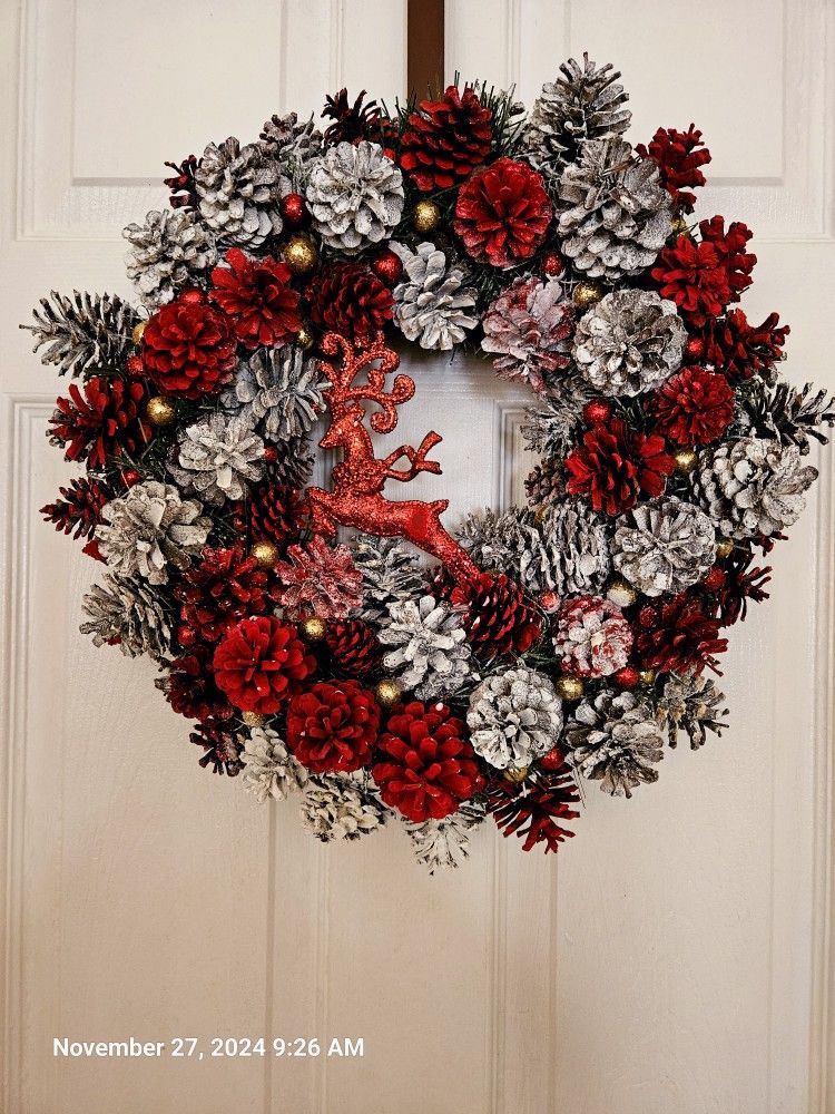16-inch Christmas Wreath