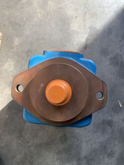 Caterpillar 973 Hydraulic Pump New