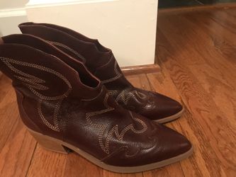 Chinese Laundry Fiona Western Booties