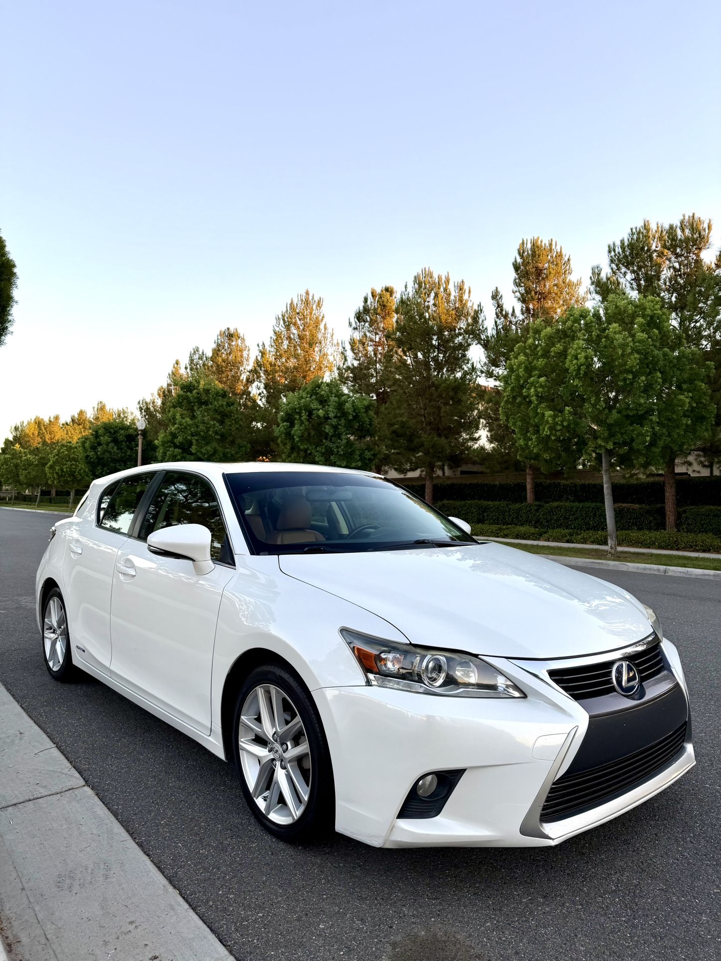 2014 Lexus CT 200h