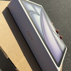 Brand New IPAD AIR M4 chip released 3/11/26