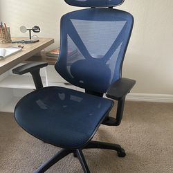 Dexley chair