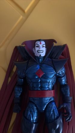 Mr. Sinister Marvel Legends Action Figure