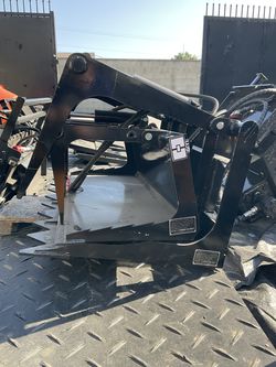 GIYI GY-HWG44 44 in Hydraulic Grapple Bucket – Mini Skid Steer