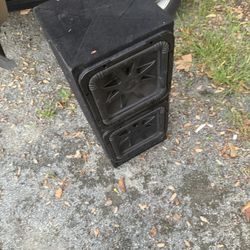 2 L7 12s Kickers 