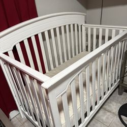 Crib With Mattress 