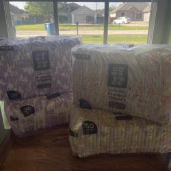 Hello Bello Premium Diapers Size 2