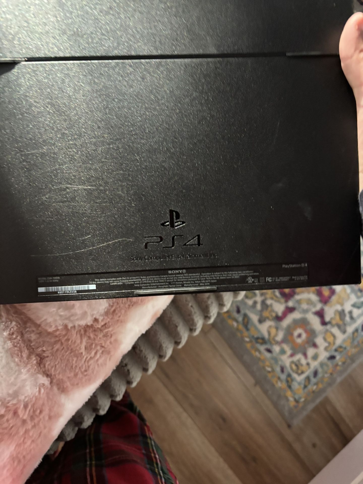 PS4