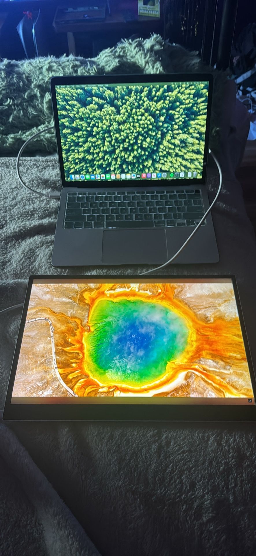 LG 16” Gram +View IPS Portable Monitor, Silver