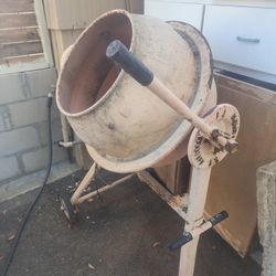 Cement mixer