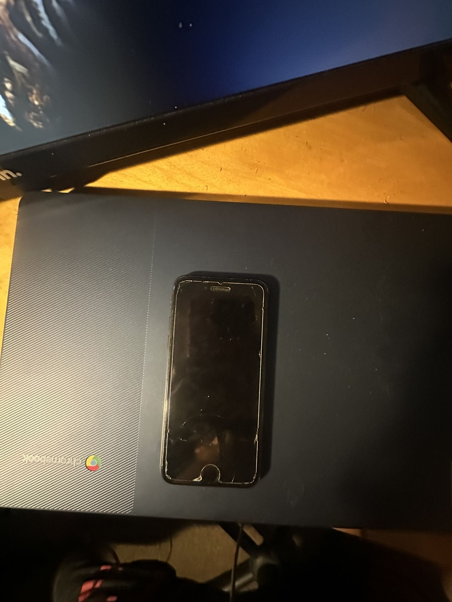 IPhone 7 And Computer