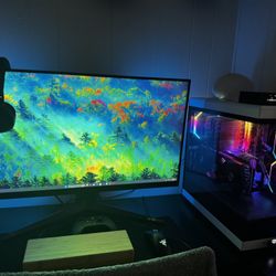 Custom Built Gaming Setup (PC)