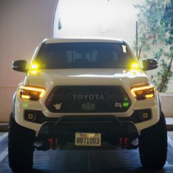 Body Armor 4x4 Front Bumper + Winch