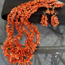 Early Vintage Salmon color Branch Coral Triple Strand Necklace Graduated length 