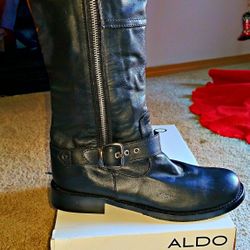 ALDO leather riding boots/size 8/brand new /never worn