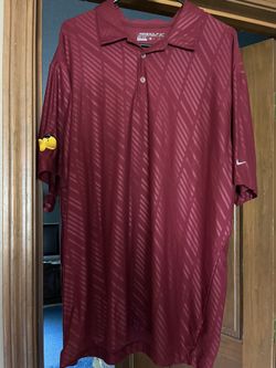 Nike Golf Dri-fit XL Shirt. Perfect burgandy polo for Golf.