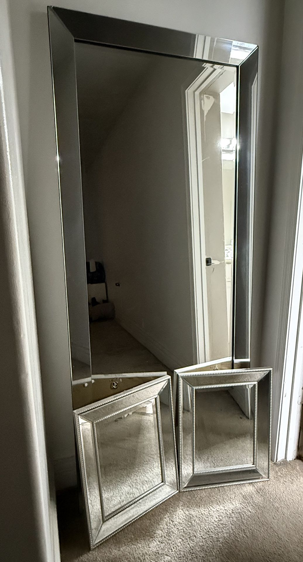 Glass Mirror Set 