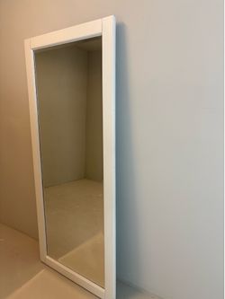 Espejo grande con marco de madera blanco 74x33”inches