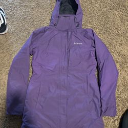 Columbia snow jacket