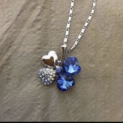 White gold plated swarovski crystal flower necklace