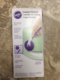 New fondant trimmer