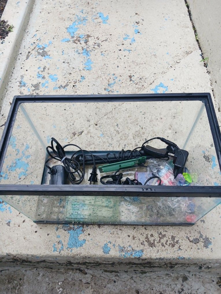 Brand New Fish Tank With Filter
