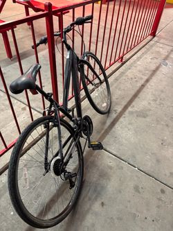 Hyper SpinFit 700C Hybrid / Fitness Bike with Shimano Gears