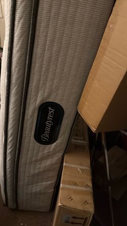 14 in Queen mattress medium firm for platform bed no box spring
