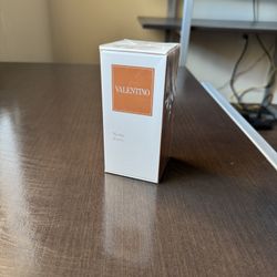 Valentino Notte Doro