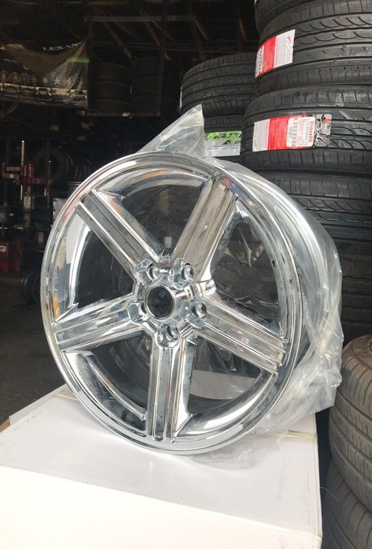 20 inch iroc special chrome wheels for Sale in Fresno, CA OfferUp
