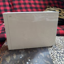 Nintendo Wii home video game console (model RVL-001)